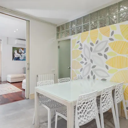 Apartment Art House Granvia Barcelona