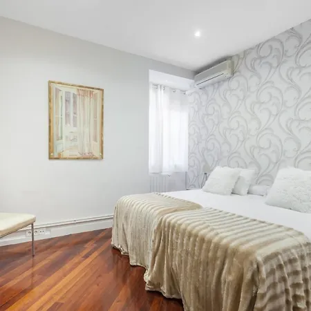 Art House Granvia Apartment Barcelona